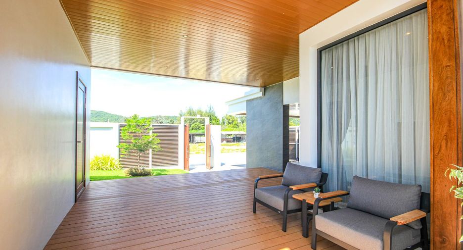 For sale 3 bedrooms villa in Hua Hin, Prachuap Khiri Khan