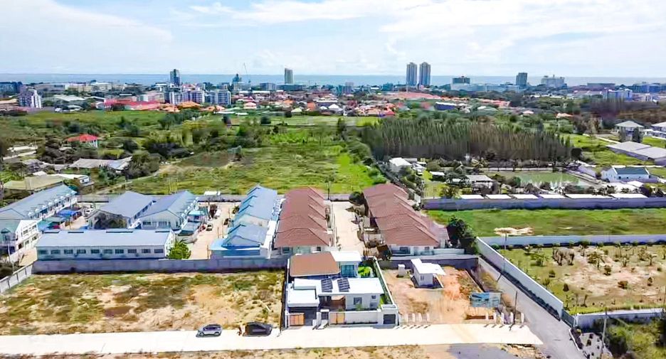 For sale 3 bedrooms villa in Hua Hin, Prachuap Khiri Khan