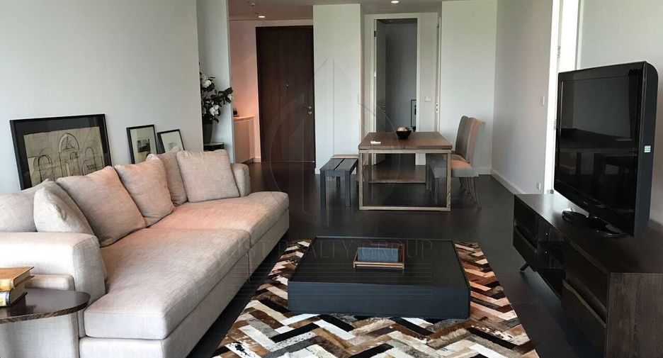 Wohnung zur Miete mit 2 Zimmer in Pathum Wan, Bangkok