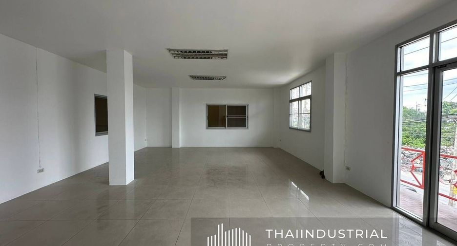 For rent warehouse in Bang Sao Thong, Samut Prakan