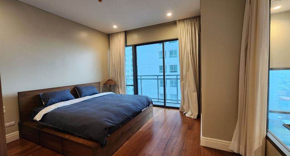 Wohnung zur Miete mit 3 Zimmer in Khlong Toei, Bangkok