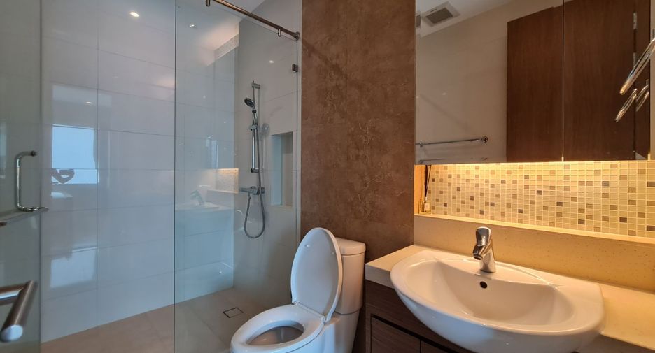 Wohnung zur Miete mit 3 Zimmer in Khlong Toei, Bangkok