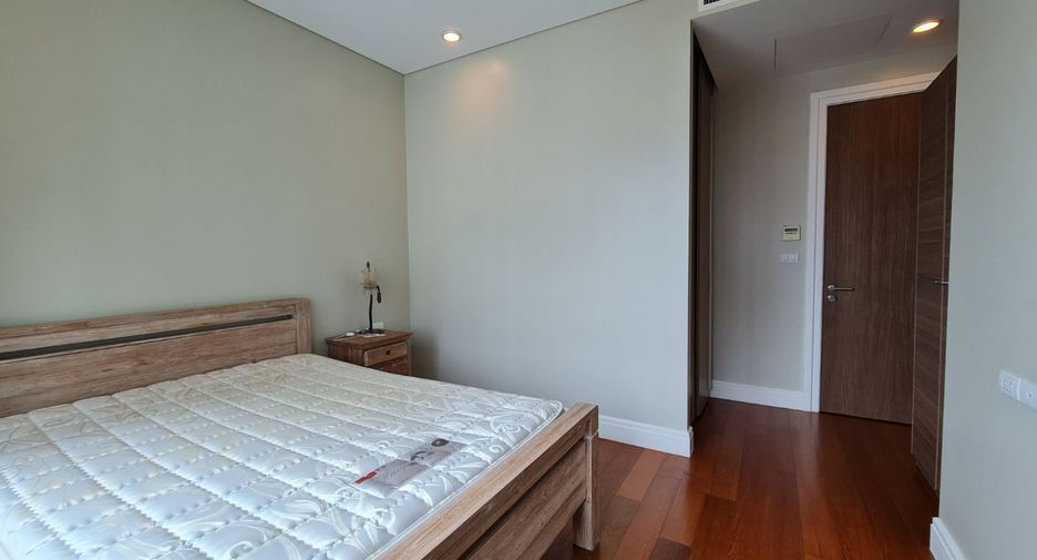 Wohnung zur Miete mit 3 Zimmer in Khlong Toei, Bangkok