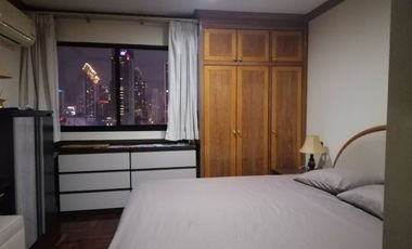 For sale 2 bedrooms condo in Khlong Toei, Bangkok