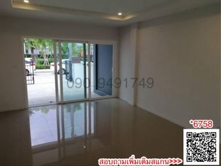 For rent 3 bed townhouse in Bang Bua Thong, Nonthaburi