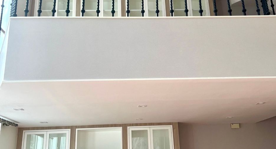 Reihenhaus zum Kauf mit 4 Zimmer in Watthana, Bangkok