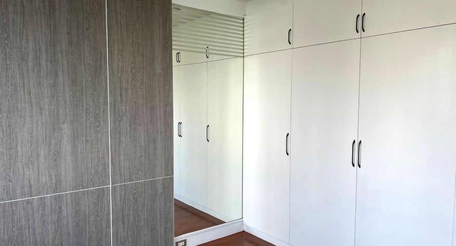 Reihenhaus zum Kauf mit 4 Zimmer in Watthana, Bangkok