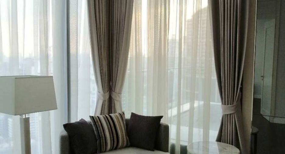 For rent 3 bedrooms condo in Khlong Toei, Bangkok