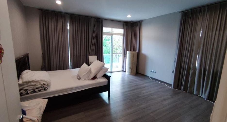Casa en venta de 4 habitaciones en Bang Phli, Samut Prakan
