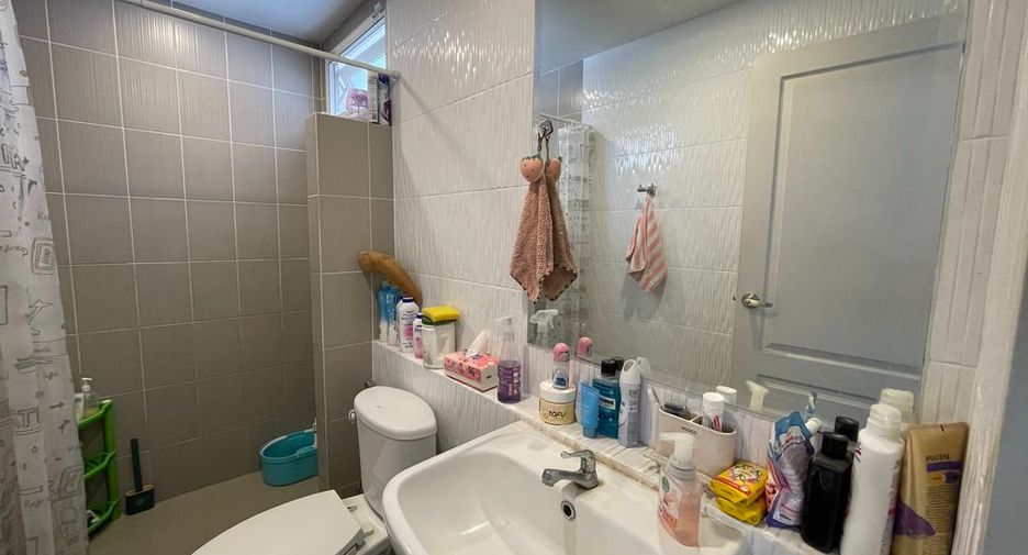 For sale 3 bedrooms house in Sai Mai, Bangkok