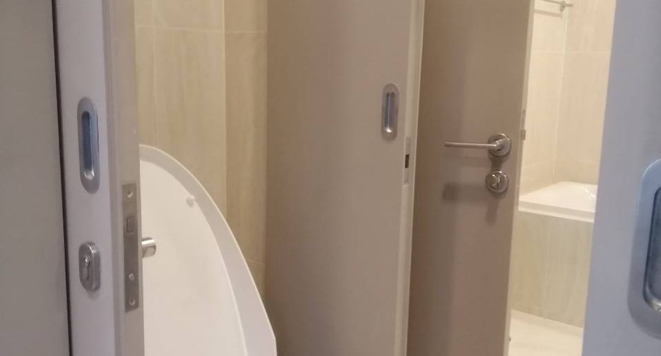 For sale 2 ベッドルーム condo in Watthana, Bangkok