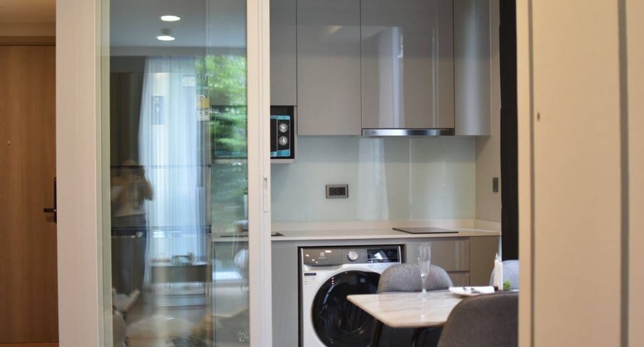 For sale 2 ベッドルーム condo in Watthana, Bangkok