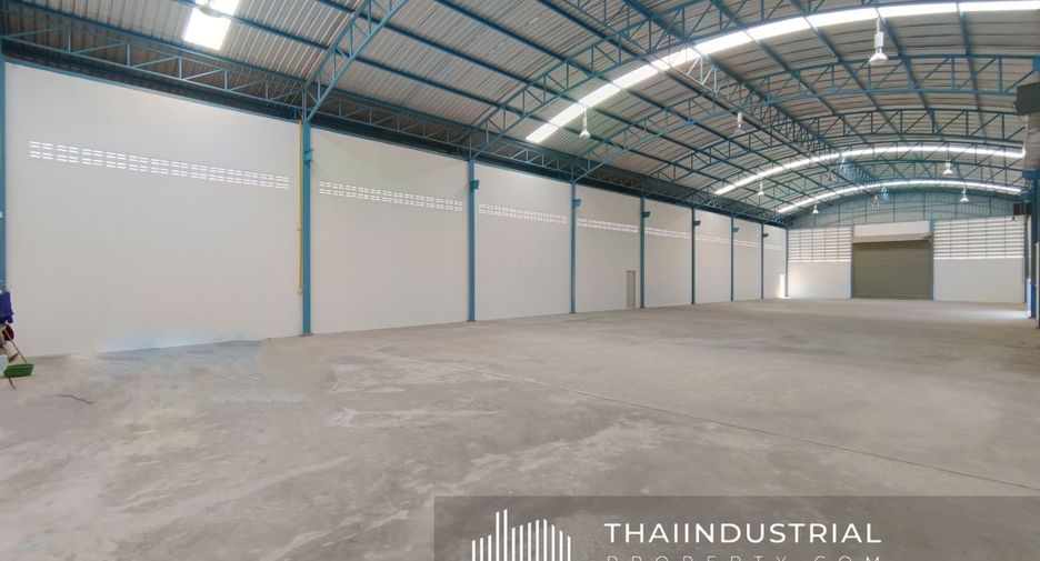 À louer entrepôt à Si Racha, Chonburi