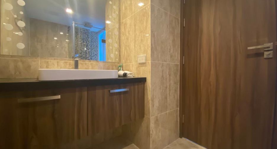For rent 1 bed condo in Bang Lamung, Chonburi