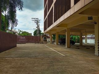 For sale 5 bed office in Phra Khanong, Bangkok