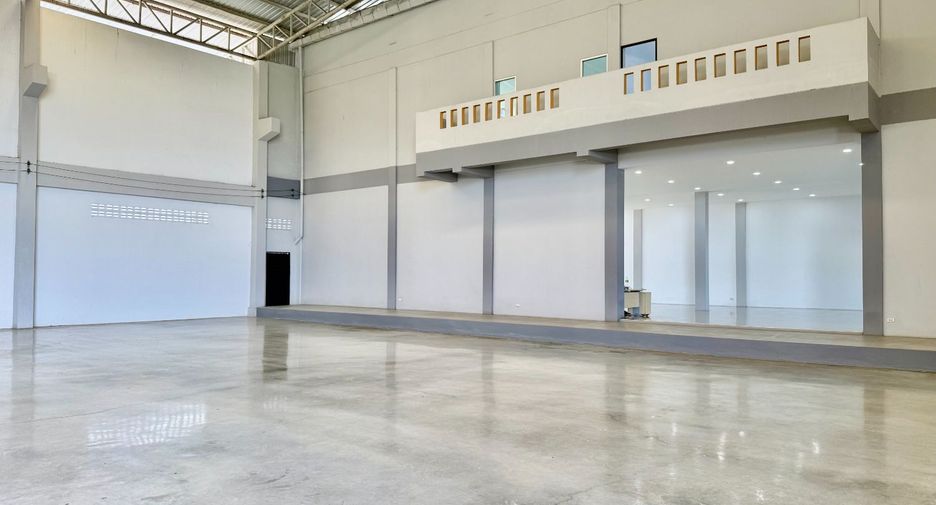 For sale retail Space in Bang Sao Thong, Samut Prakan