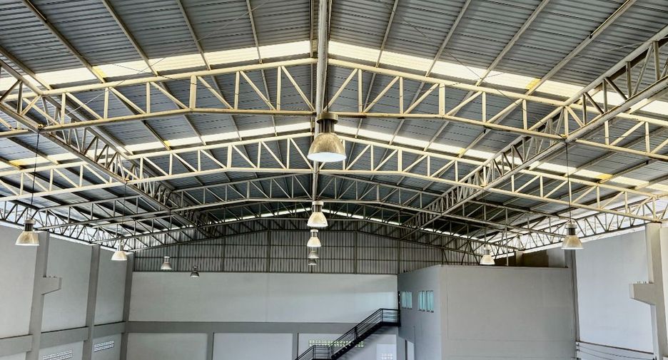 For sale retail Space in Bang Sao Thong, Samut Prakan