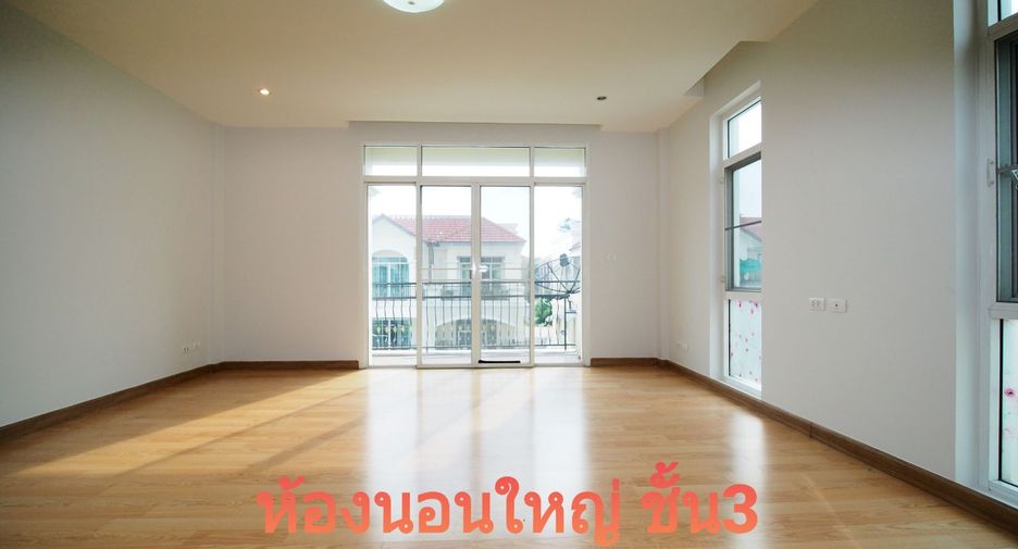 Casa en venta de 4 habitaciones en Bang Kapi, Bangkok
