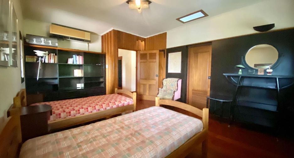 For sale 5 bed house in Bang Len, Nakhon Pathom