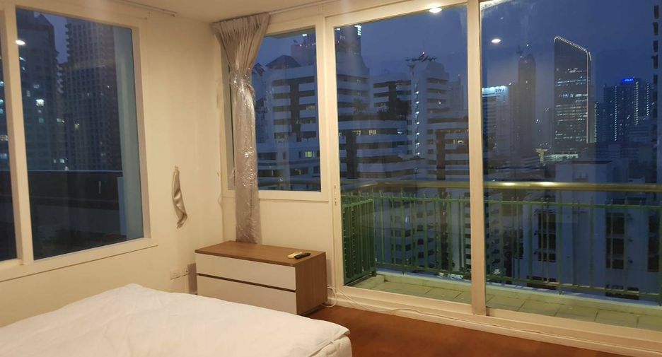 À louer et à vendre 3 chambres condo à Watthana, Bangkok