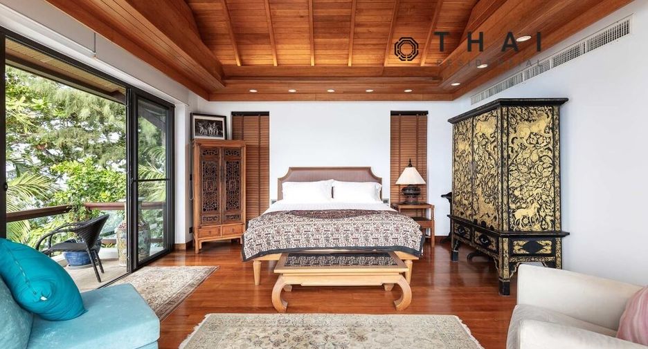 For sale 4 bedrooms villa in Mueang Phuket, Phuket
