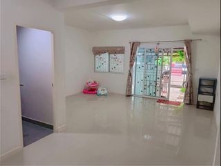For sale 2 bed townhouse in Bang Phli, Samut Prakan