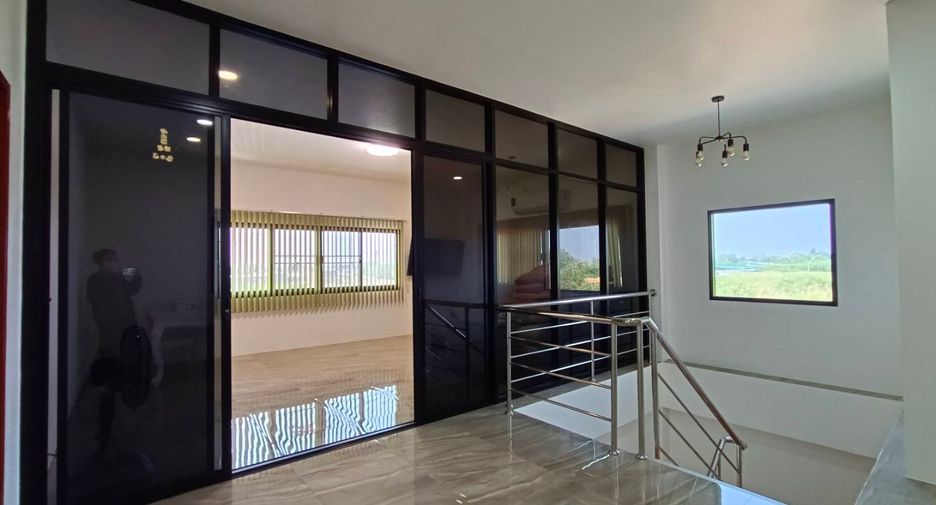 For sale 8 ベッドルーム warehouse in Mueang Samut Sakhon, Samut Sakhon