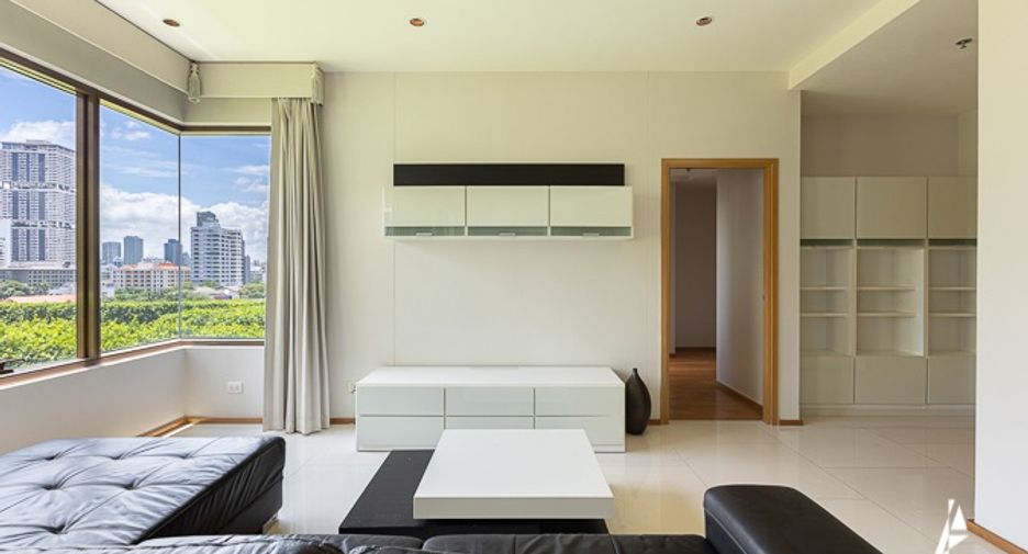 Condo en venta de 2 habitaciones en Khlong Toei, Bangkok