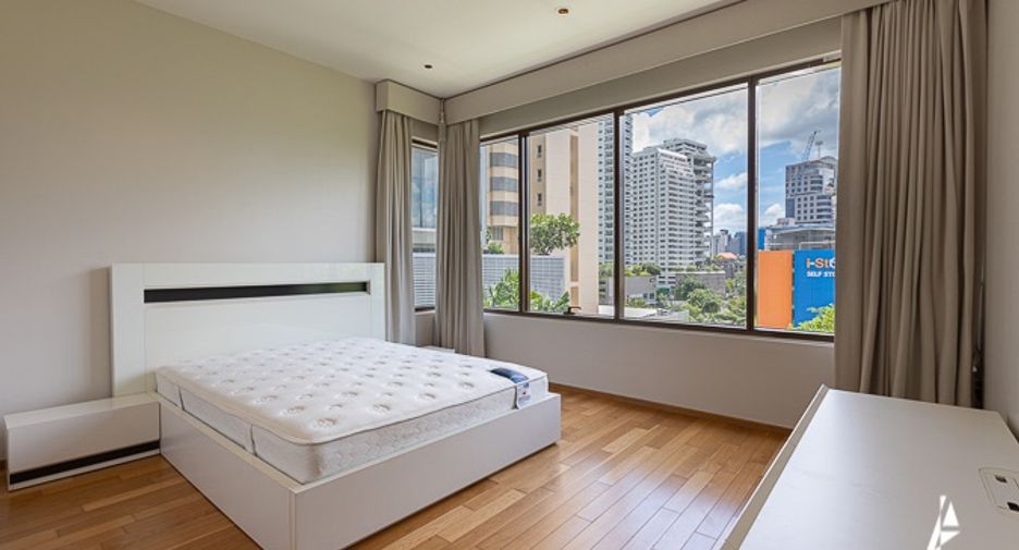 Condo en venta de 2 habitaciones en Khlong Toei, Bangkok
