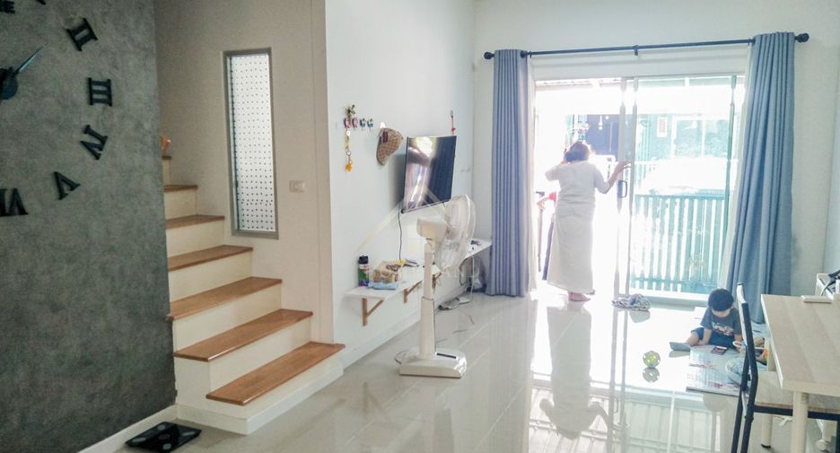 For rent そして for sale 3 Beds townhouse in Bang Yai, Nonthaburi