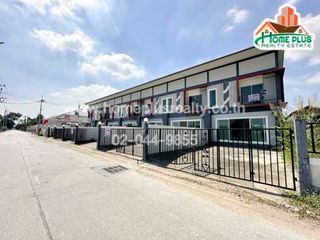 For sale 3 bed townhouse in Thanyaburi, Pathum Thani