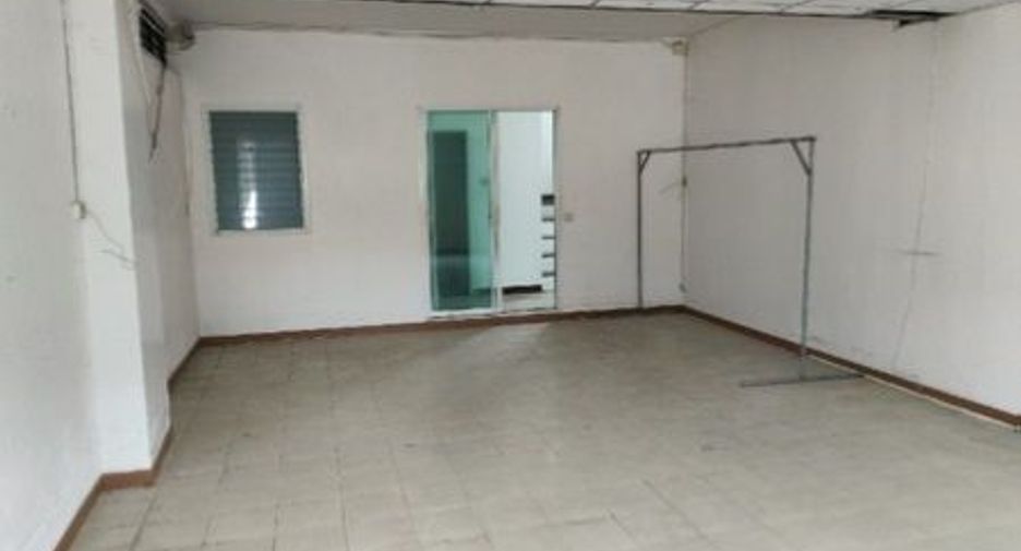 For sale studio house in Mueang Nonthaburi, Nonthaburi