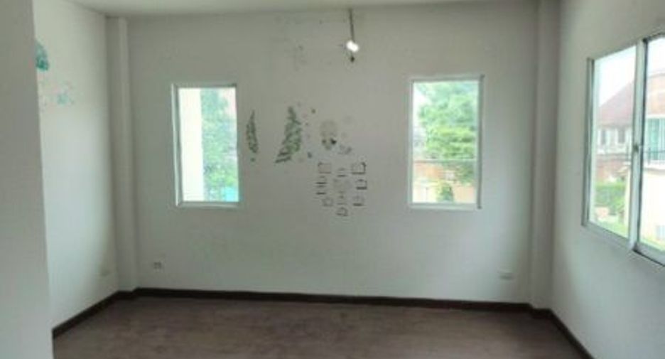 For sale studio house in Mueang Nonthaburi, Nonthaburi