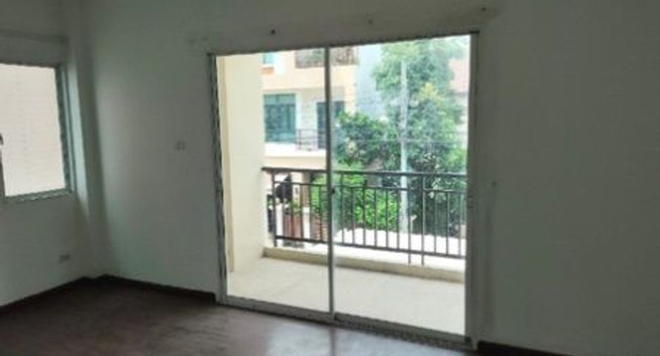 For sale studio house in Mueang Nonthaburi, Nonthaburi