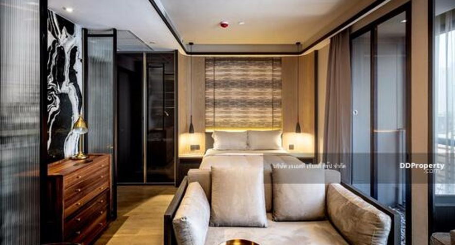 For rent and for sale 1 bed condo in Bang Rak, Bangkok