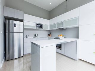 For rent and for sale 5 bedrooms house in Watthana, Bangkok