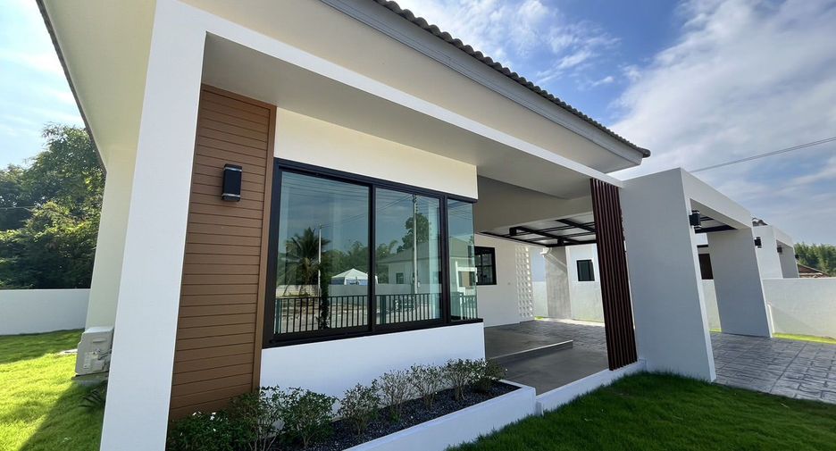 For sale 3 ベッドルーム house in Mueang Lamphun, Lamphun