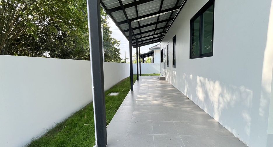 For sale 3 ベッドルーム house in Mueang Lamphun, Lamphun