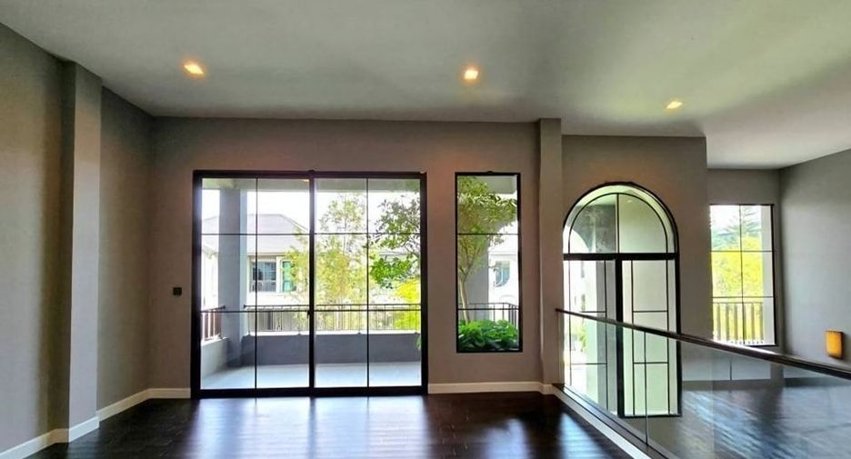 For sale 4 bedrooms house in Bang Phli, Samut Prakan