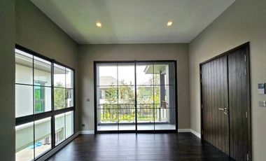 For sale 4 bedrooms house in Bang Phli, Samut Prakan