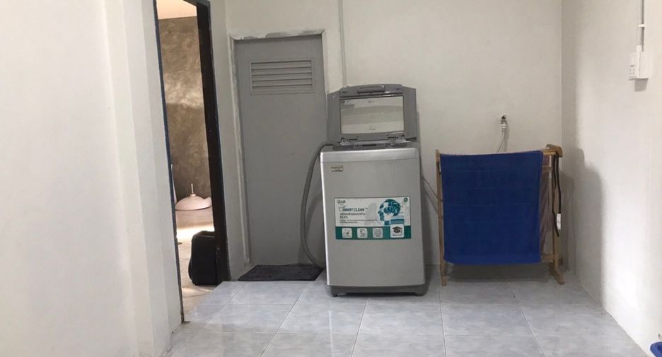 For sale 3 bedrooms house in Si Maha Phot, Prachin Buri