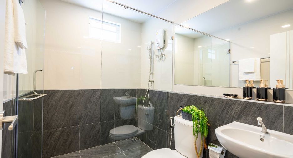 For rent 1 bed apartment in Khlong Toei, Bangkok