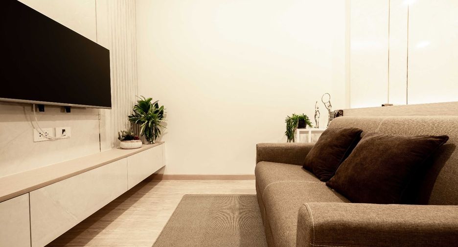 For rent 1 bed apartment in Khlong Toei, Bangkok