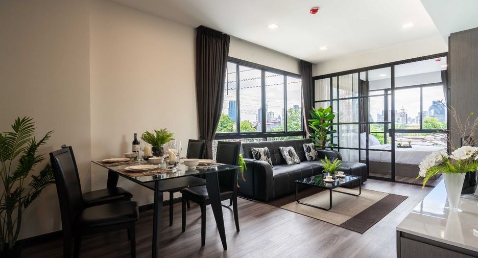 For rent 1 bed apartment in Khlong Toei, Bangkok