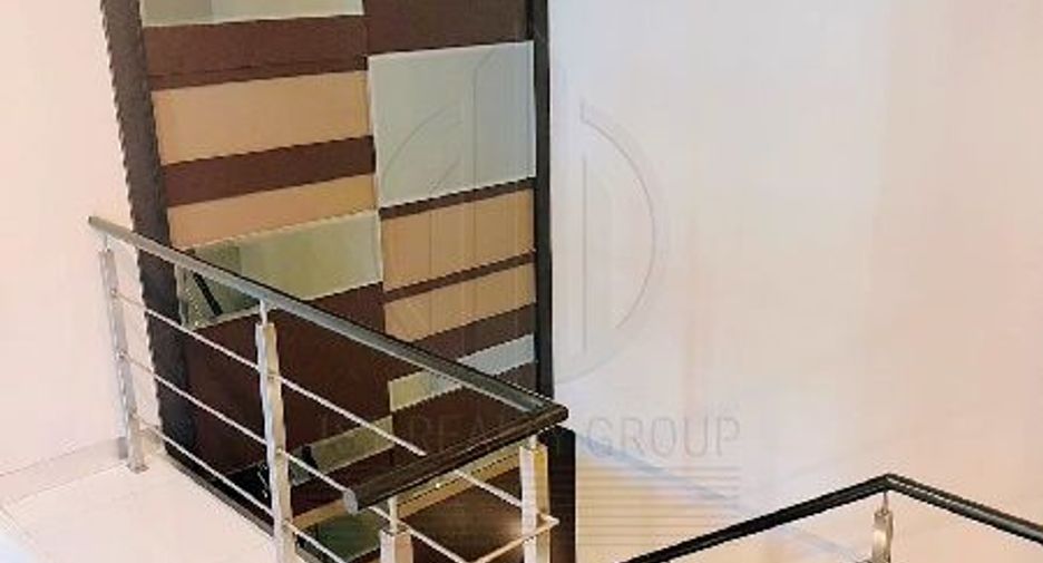 Haus zum Kauf mit 4 Zimmer in Prawet, Bangkok