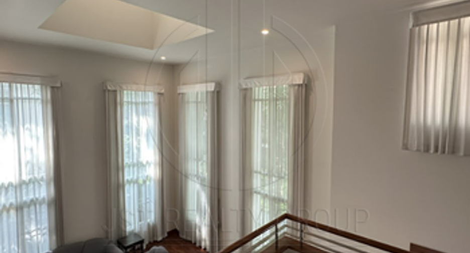 For rent 4 bedrooms house in Pak Kret, Nonthaburi