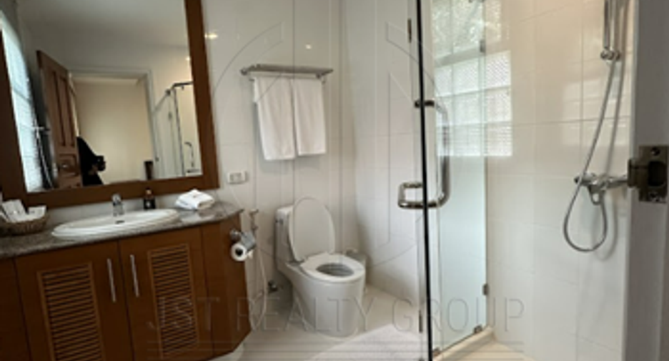 For rent 4 bedrooms house in Pak Kret, Nonthaburi