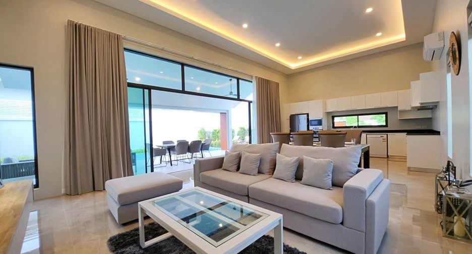 For sale 3 bedrooms villa in Hua Hin, Prachuap Khiri Khan