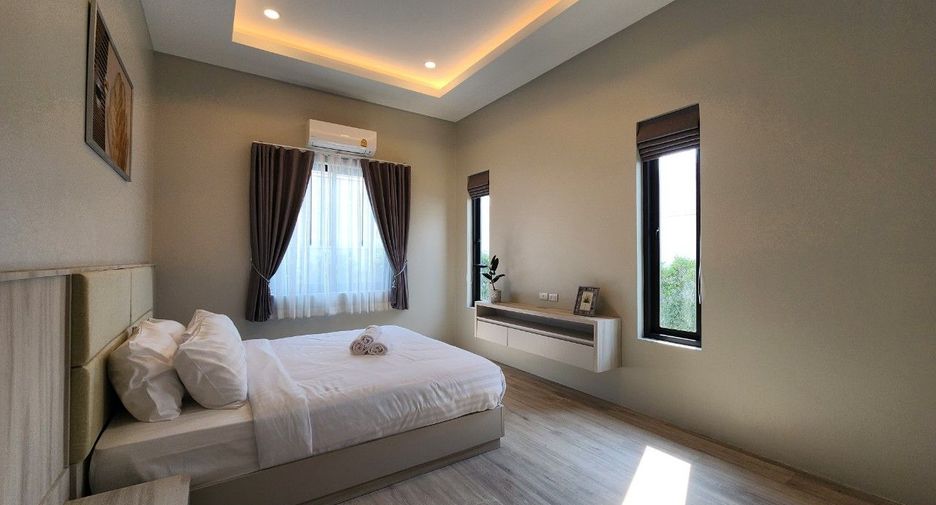 For sale 3 bedrooms villa in Hua Hin, Prachuap Khiri Khan