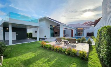 For sale 3 ベッドルーム villa in Hua Hin, Prachuap Khiri Khan